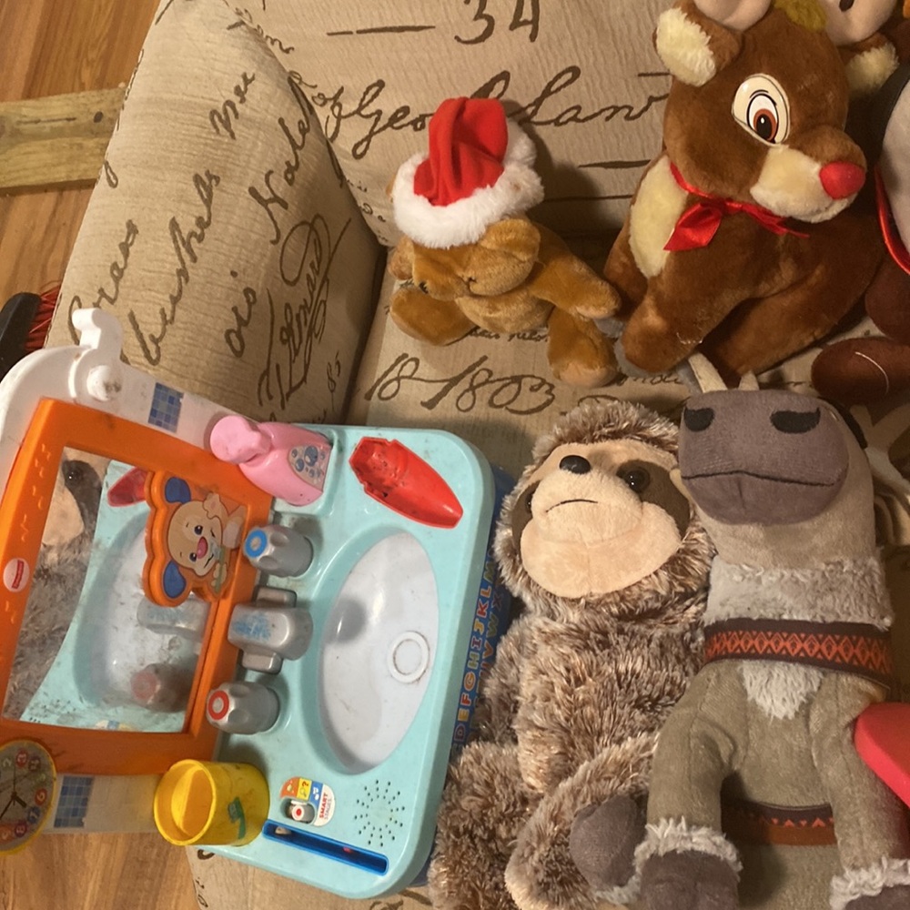 Toy - Picture 2 of 4
